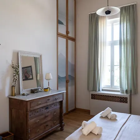 Grand 1930s Mansion In Chania Old Town With Garden La Canea