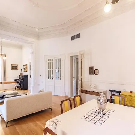 Grand 1930s Mansion In Chania Old Town With Garden