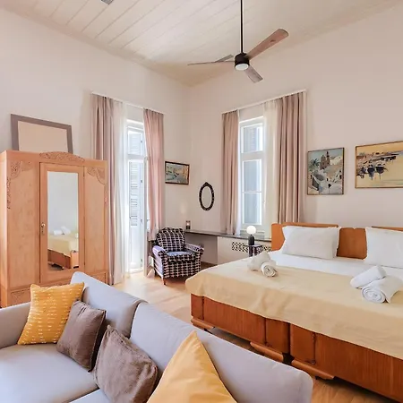 Grand 1930s Mansion In Chania Old Town With Garden Villa *