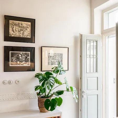Grand 1930s Mansion In Chania Old Town With Garden *