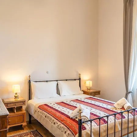 Grand 1930s Mansion In Chania Old Town With Garden Villa La Canea