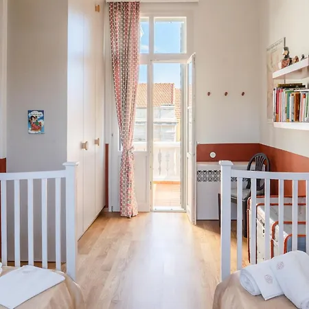 Villa Grand 1930s Mansion In Chania Old Town With Garden La Canea
