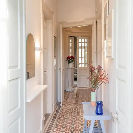 Villa Grand 1930s Mansion In Chania Old Town With Garden *