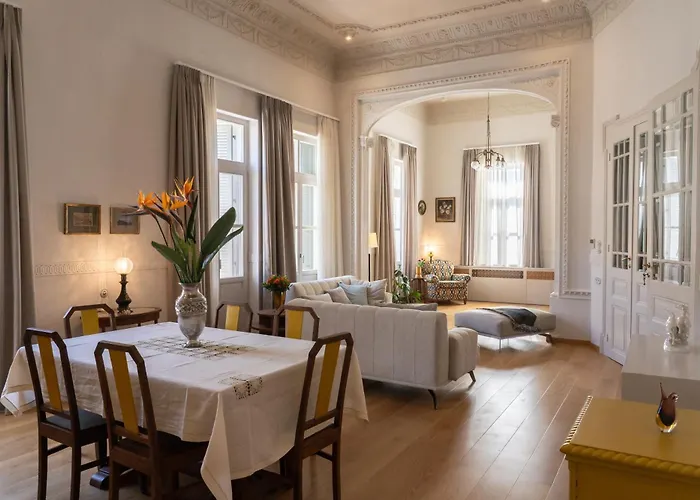 Villa Grand 1930S Mansion In Chania Old Town With Garden Chania (Crete)