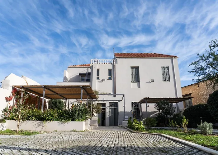 Villa Grand 1930S Mansion In Chania Old Town With Garden Chania (Crete)