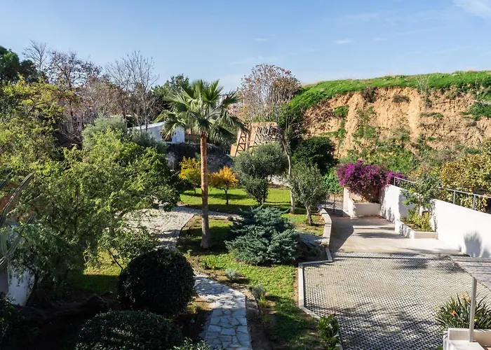 Villa Grand 1930S Mansion In Chania Old Town With Garden *