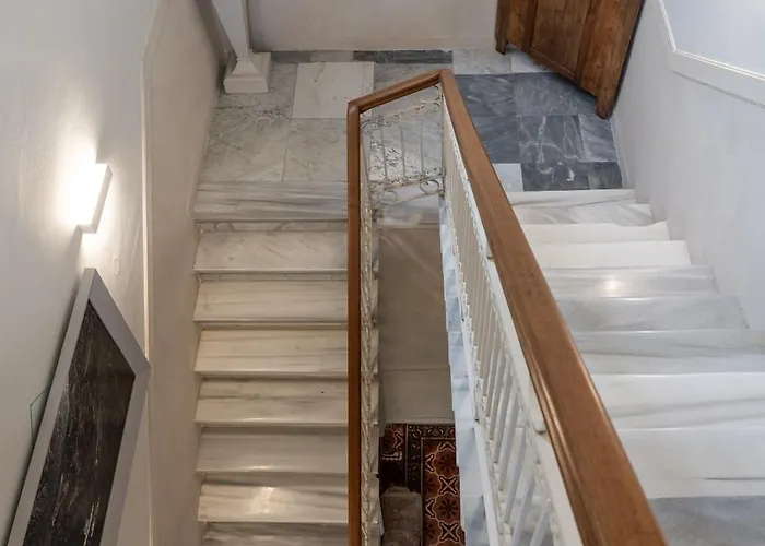 Grand 1930S Mansion In Chania Old Town With Garden Villa *