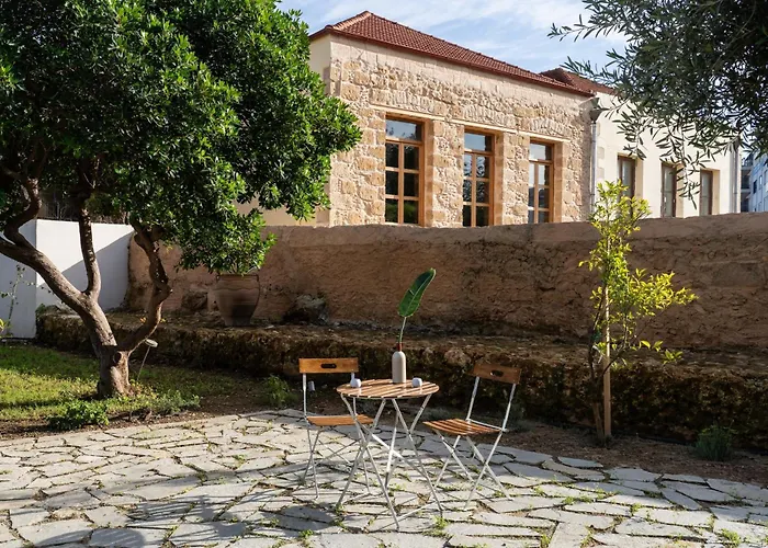 Grand 1930S Mansion In Chania Old Town With Garden Villa