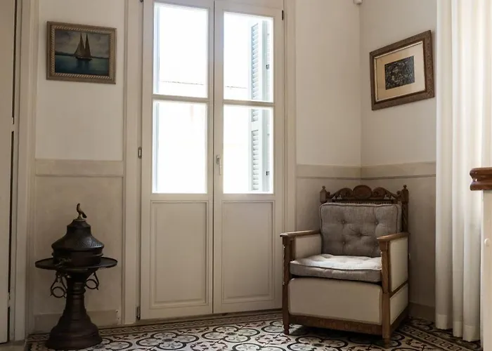 Grand 1930S Mansion In Chania Old Town With Garden * La Canea